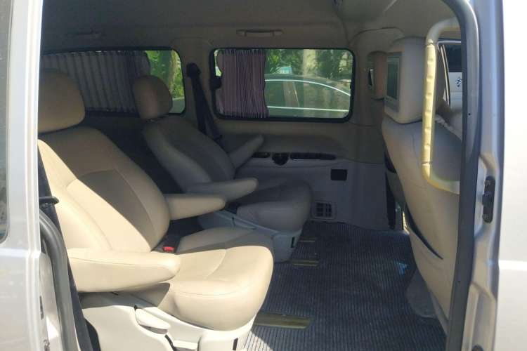 Used JAC Refine 2011 2.4L Colorful Journey Gasoline Standard Edition HFC4GA1-C Left Rear Seat