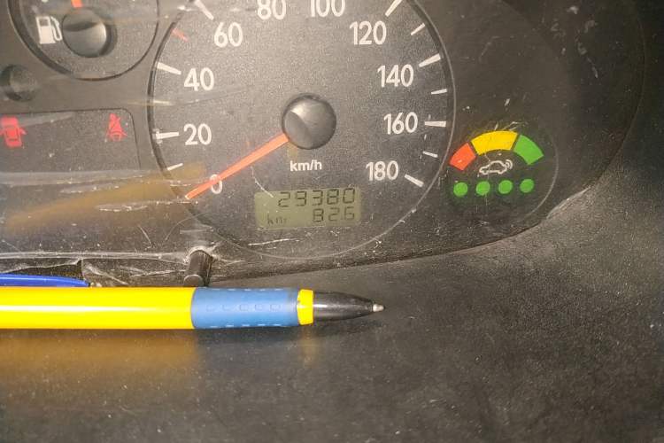 Used JAC Refine 2011 2.0L Shuttle Gasoline Comfort Edition HFC4GA3 Odometer Close Up