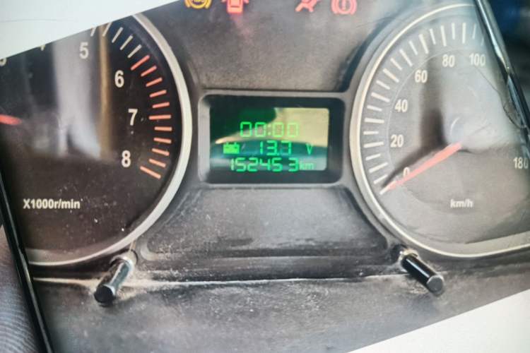 Used JAC Refine 2011 2.4L Government Procurement Version Manual Luxury Trim Odometer Close Up
