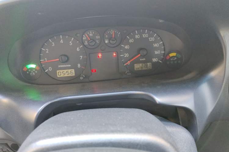 Used JAC Refine 2011 2.0L Shuttle Gasoline Comfort Edition HFC4GA3 Odometer Close Up