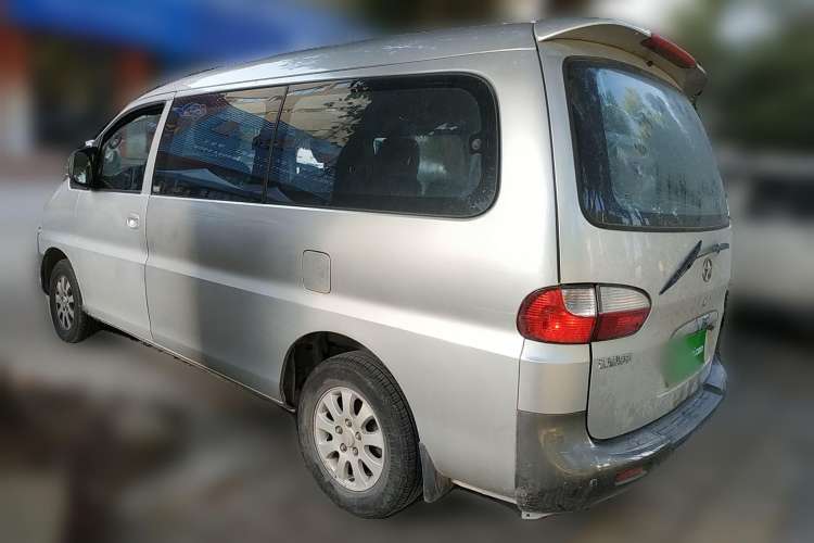 Used JAC Refine 2011 2.0L Shuttle Gasoline Comfort Edition HFC4GA3 Rear Left 45 Deg
