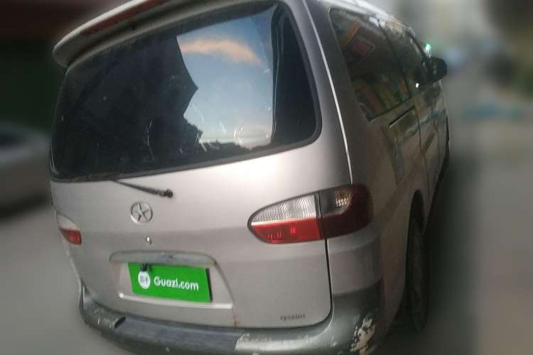 Used JAC Refine 2011 2.8T Shuttle Diesel Standard Version HFC4DA1-2B1 Rear Right 45 Deg
