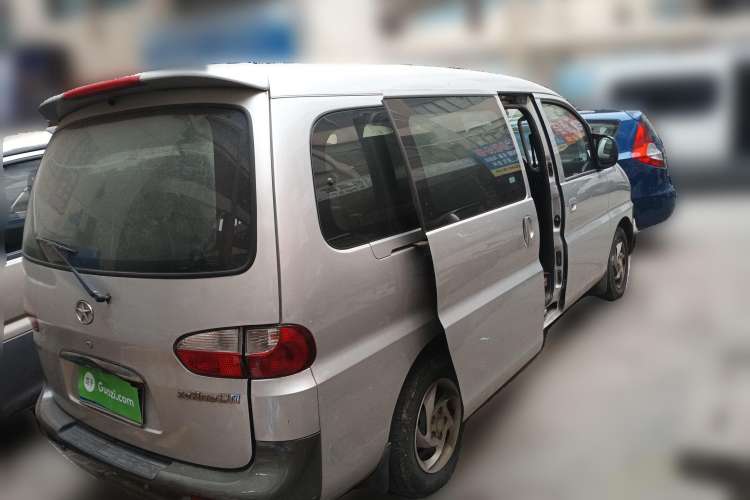 Used JAC Refine 2011 2.0L Shuttle Gasoline Comfort Edition HFC4GA3 Rear Right 45 Deg