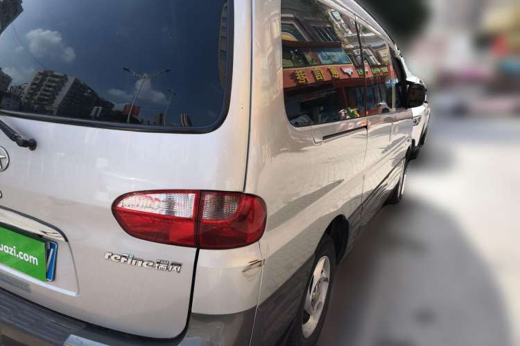 Used JAC Refine 2011 2.0L Shuttle Gasoline Standard Edition HFC4GA3 Rear Right 45 Deg