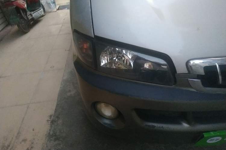 Used JAC Refine 2011 2.8T Shuttle Diesel Standard Version HFC4DA1-2B1 Right Front Headlight