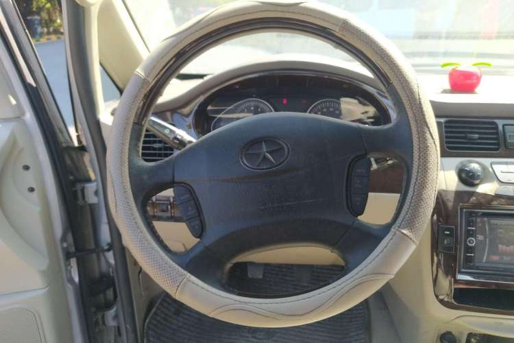 Used JAC Refine 2011 2.4L Colorful Journey Gasoline Standard Edition HFC4GA1-C Steering Wheel