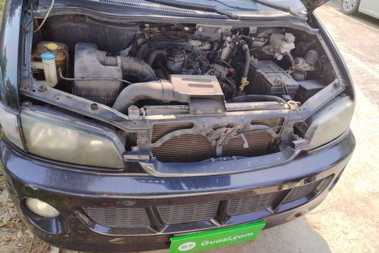 Used JAC Refine 2012 1.9T Shuttle Diesel Comfort Version HFC4DB1-2C Engine Bay