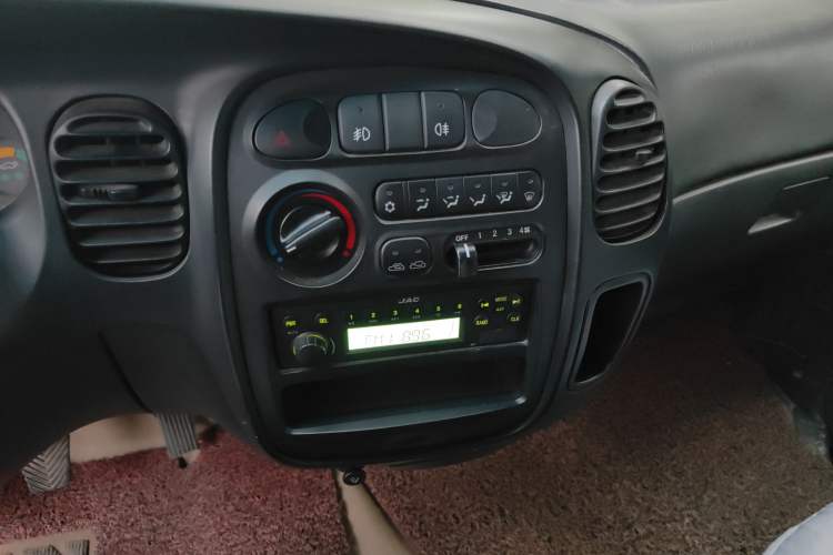 Used JAC Refine 2012 2.0L Timeless Edition HFC4GA3 Audio And AC Panel