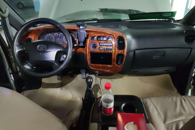 Used JAC Refine 2012 2.0L Timeless Edition HFC4GA3 Center Console