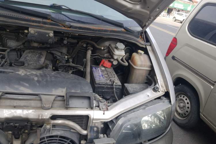 Used JAC Refine 2012 2.0L Timeless Edition HFC4GA3 Engine Bay Left