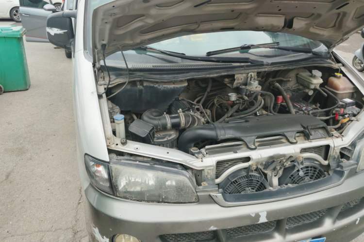 Used JAC Refine 2012 2.0L Timeless Edition HFC4GA3 Engine Bay Right