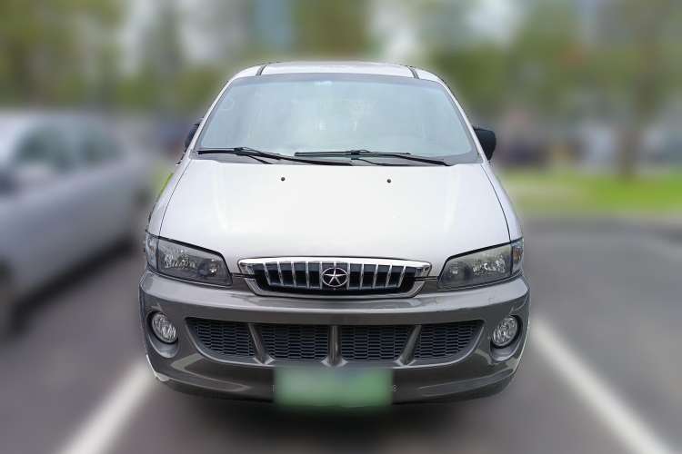 Used JAC Refine 2012 1.9T Shuttle Diesel Comfort Version HFC4DB1-2C Front