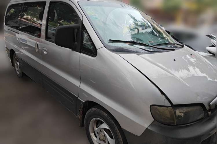Used JAC Refine 2012 1.9T Shuttle Diesel Comfort Version HFC4DB1-2C Front Right 45 Deg