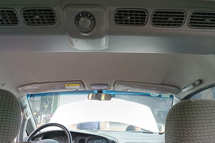 Used JAC Refine 2012 1.9T Shuttle Diesel Comfort Version HFC4DB1-2C Headliner