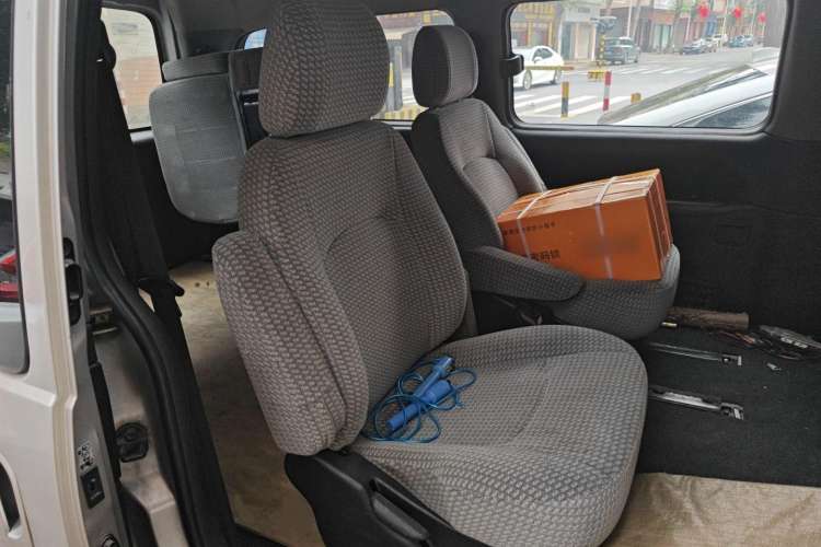 Used JAC Refine 2012 1.9T Shuttle Diesel Comfort Version HFC4DB1-2C Left Rear Seat