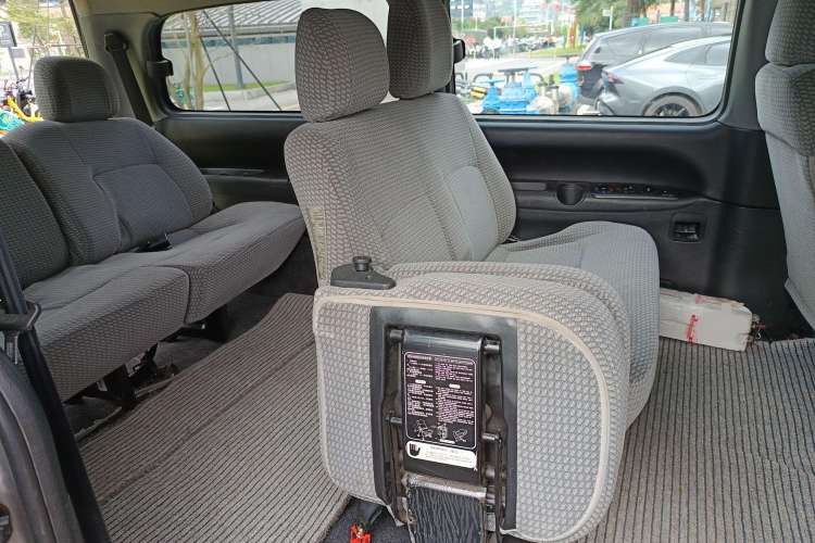 Used JAC Refine 2012 1.9T Shuttle Diesel Comfort Version HFC4DB1-2C Left Rear Seat