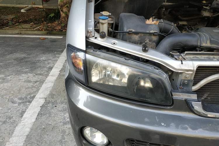 Used JAC Refine 2012 1.9T Shuttle Diesel Comfort Version HFC4DB1-2C Right Front Headlight