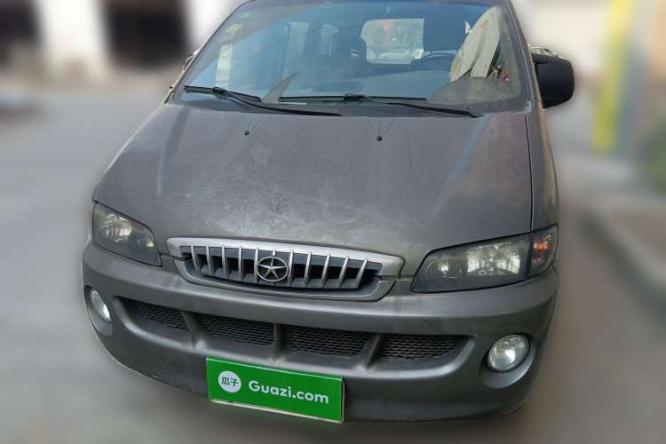 Used JAC Refine 2015 2.0L Shuttle Gasoline Long-Wheelbase Comfort Version HFC4GA3-3D Front
