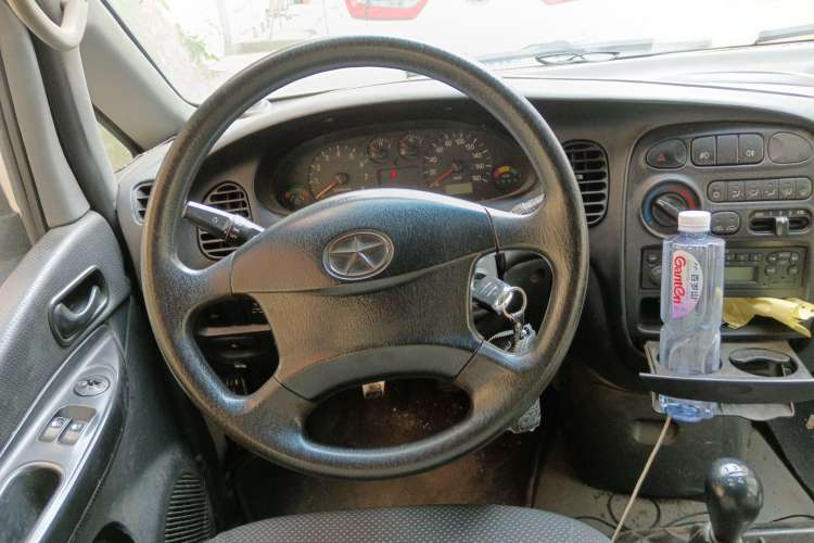 Used JAC Refine 2015 2.0L Shuttle Gasoline Long-Wheelbase Comfort Version HFC4GA3-3D Steering Wheel