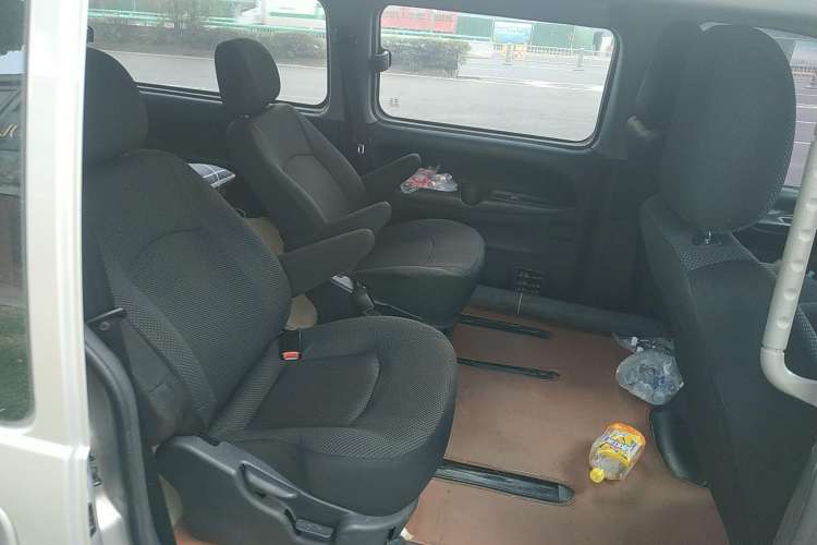 Used JAC Refine 2015 2.0L Shuttle Gasoline Long-Wheelbase Standard Version HFC4GA3-3D Left Rear Seat