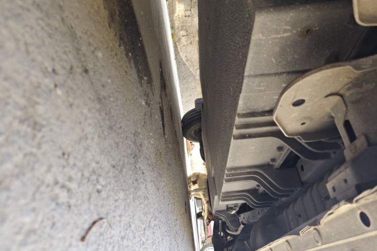 Used JAC Refine E3 2023 Deluxe Edition Chassis Rear Right