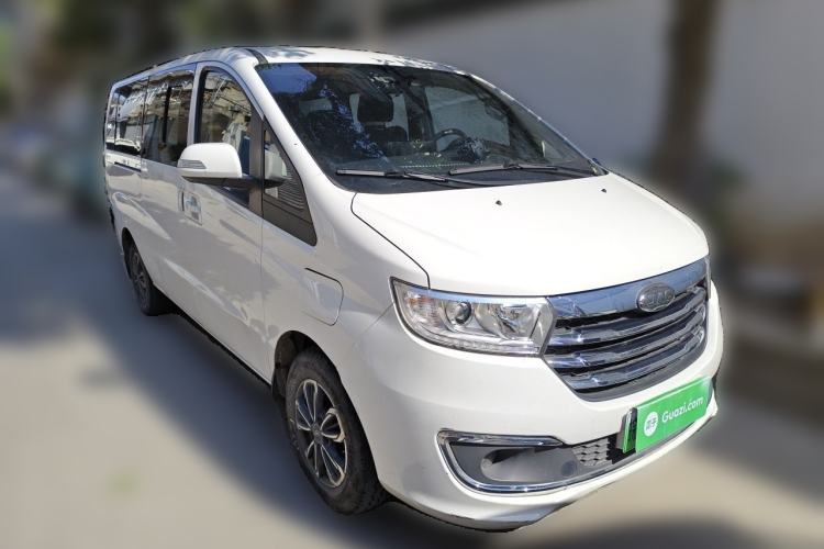 Used JAC Refine E3 2023 Deluxe Edition Front Right 45 Deg
