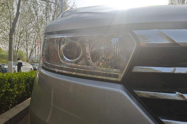 Used JAC Refine E3 2025 Liquid-Cooled Deluxe Edition Right Front Headlight