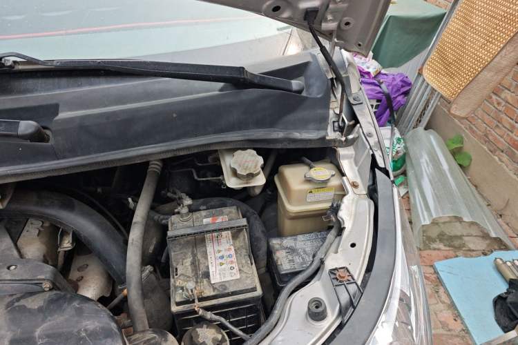 Used JAC Refine L5  Engine Bay Left