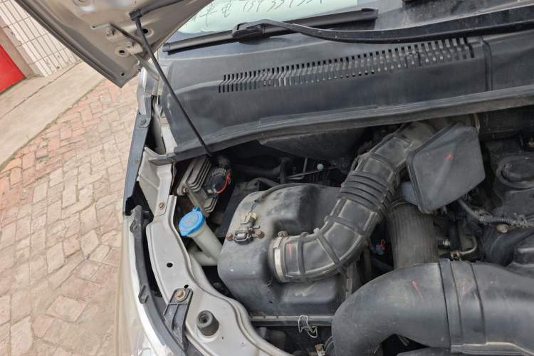 Used JAC Refine L5  Engine Bay Right