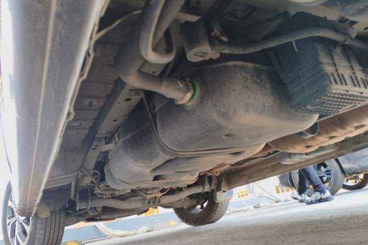 Used JAC Refine L5 2022 2.0T Automatic Business Edition Chassis Rear Left
