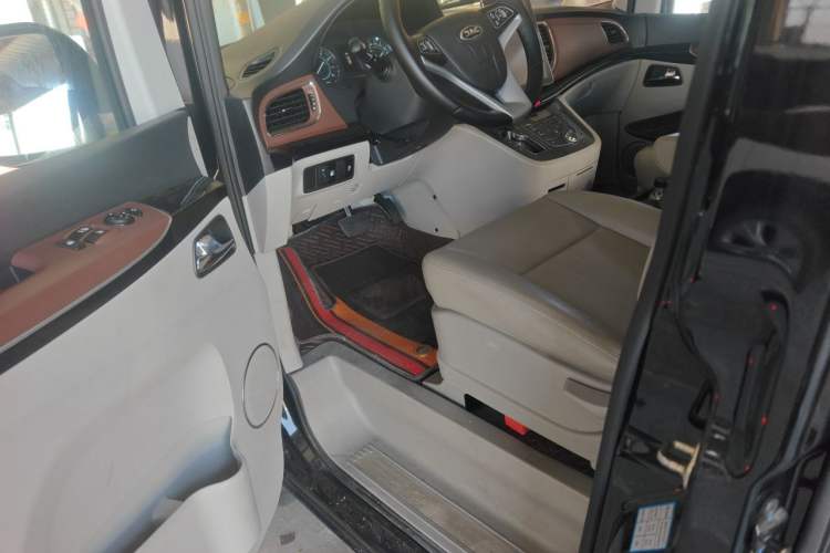Used JAC Refine L5 2022 2.0T Automatic Business Edition Driver Seat