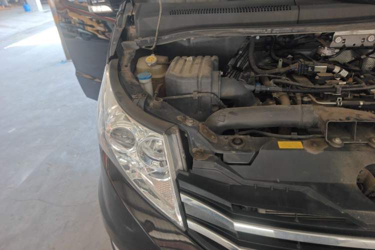 Used JAC Refine L5 2022 2.0T Automatic Business Edition Engine Bay Right