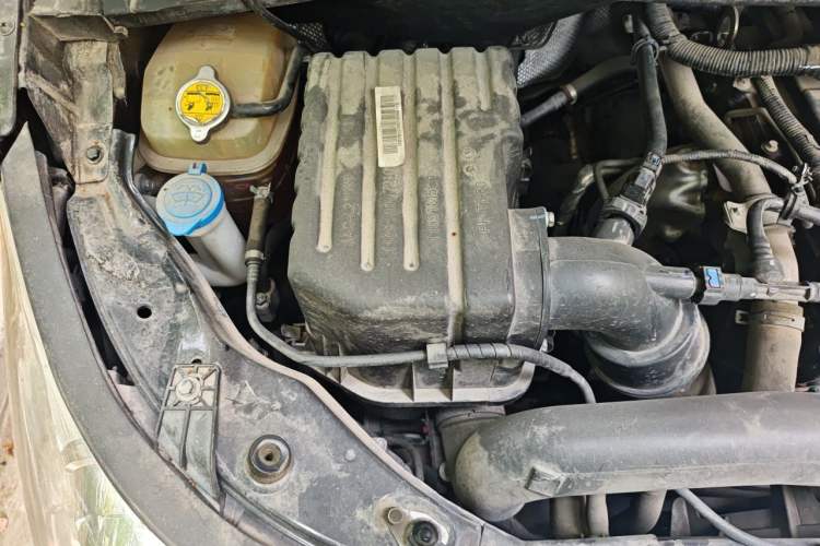 Used JAC Refine L5 2022 2.0T Automatic Business Edition Engine Bay Right