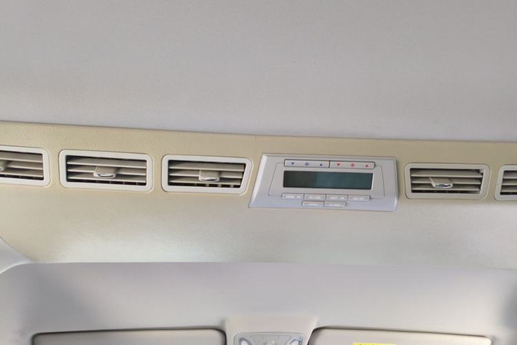 Used JAC Refine L5 2022 2.0T Automatic Business Edition Headliner