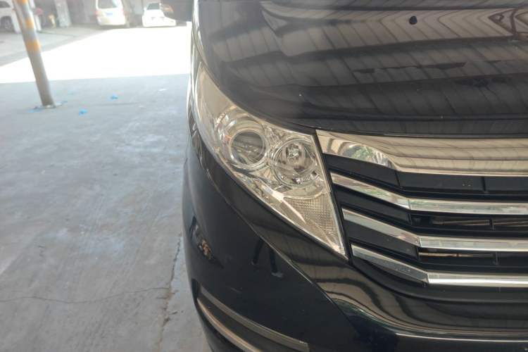 Used JAC Refine L5 2022 2.0T Automatic Business Edition Right Front Headlight