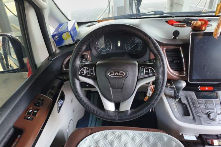 Used JAC Refine L5 2022 2.0T Automatic Business Edition Steering Wheel