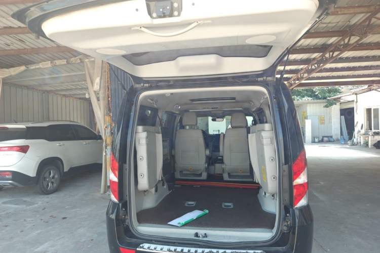 Used JAC Refine L5 2022 2.0T Automatic Business Edition Trunk