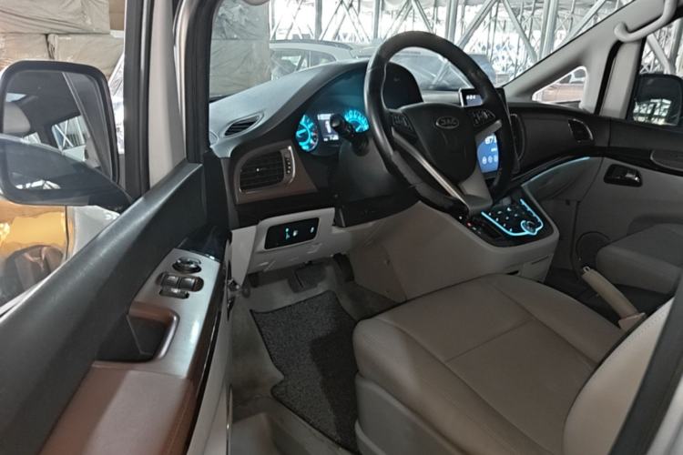 Used JAC Refine L5 2022 2.0T Automatic Business Edition Driver Seat