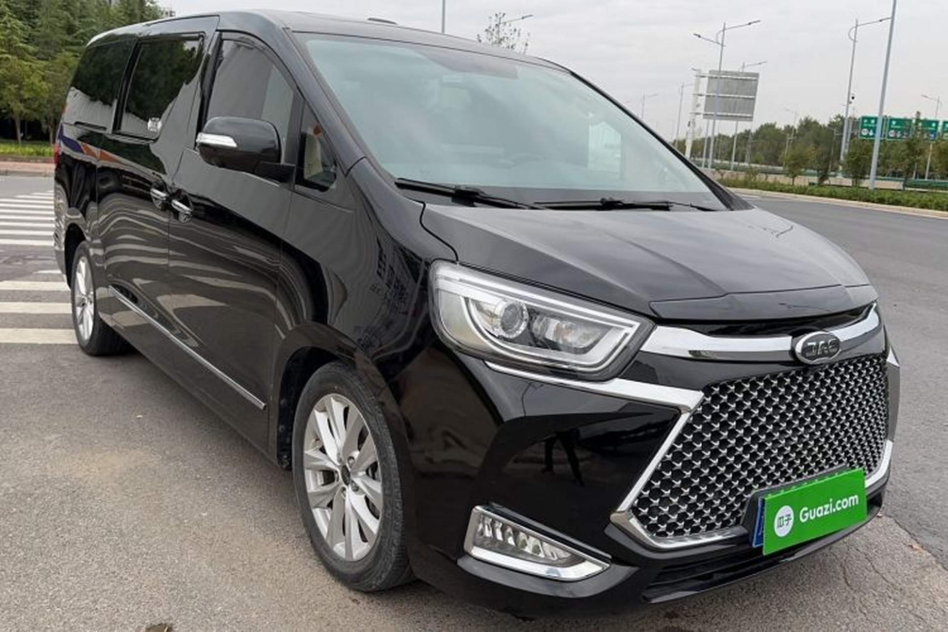 Used JAC Refine L6 MAX 2021 2.0T Automatic Luxury Version Exterior 2