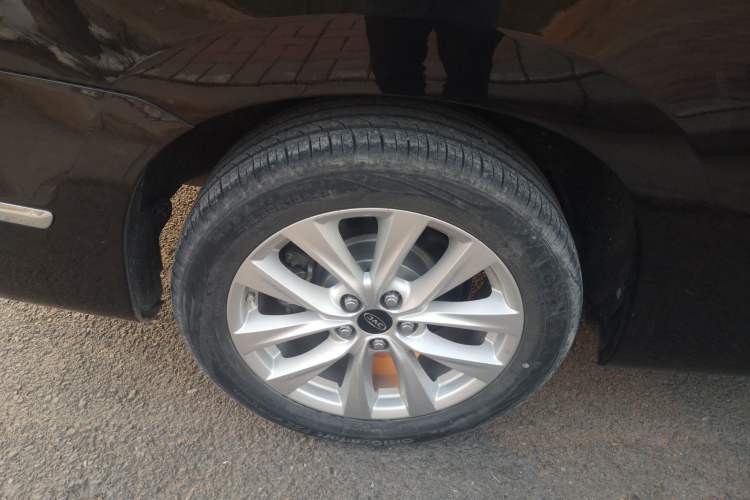 Used JAC Refine L6 MAX 2021 2.0T Automatic Luxury Version Exterior 8