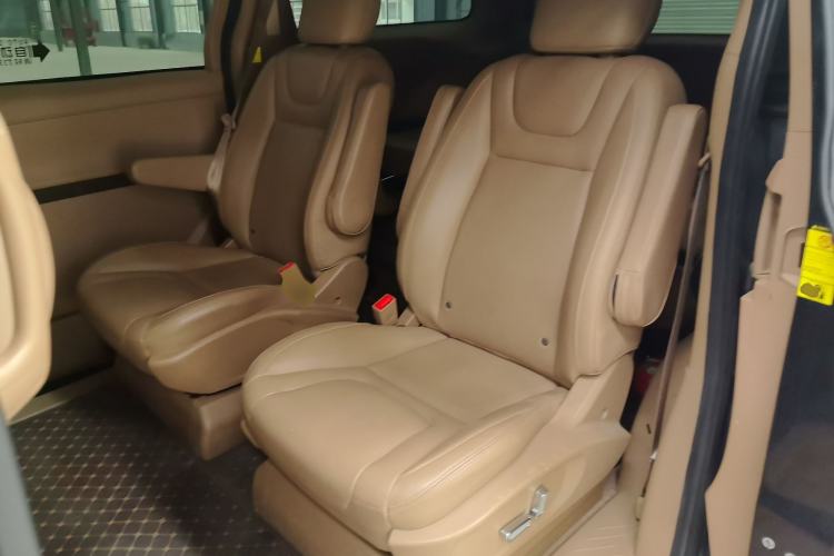 Used JAC Refine L6 MAX 2021 2.0T Automatic Luxury Version Left Rear Seat