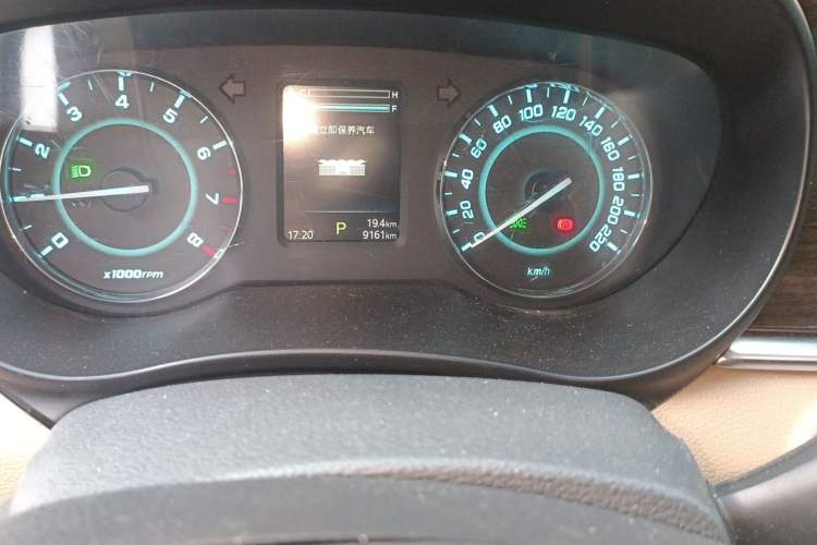 Used JAC Refine L6 MAX 2021 2.0T Automatic Comfort Edition Odometer Close Up