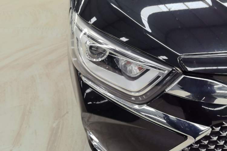 Used JAC Refine L6 MAX 2021 2.0T Automatic Luxury Version Right Front Headlight
