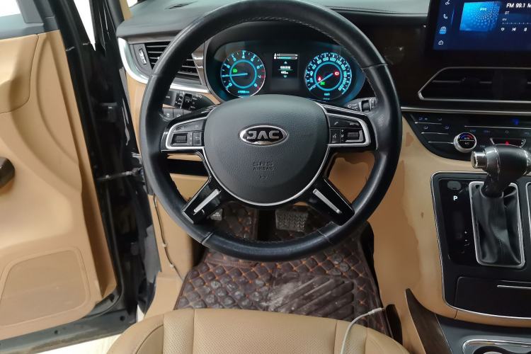 Used JAC Refine L6 MAX 2021 2.0T Automatic Luxury Version Steering Wheel