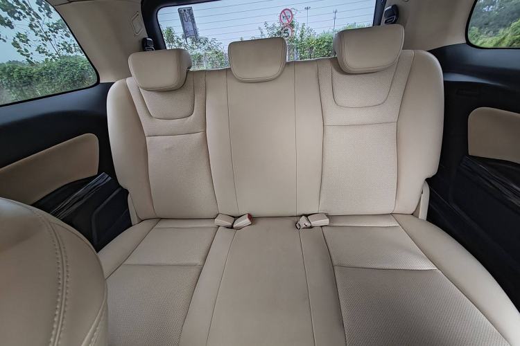 Used JAC Refine L6 MAX 2022 2.0T Automatic High-Power Flagship Edition Interior 3