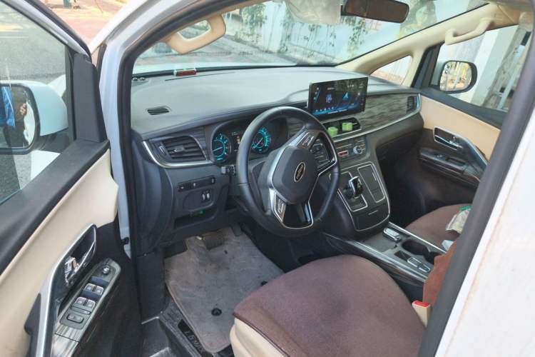 Used JAC Refine L6 MAX 2022 2.0T Automatic High-Power Comfort Edition Driver Seat