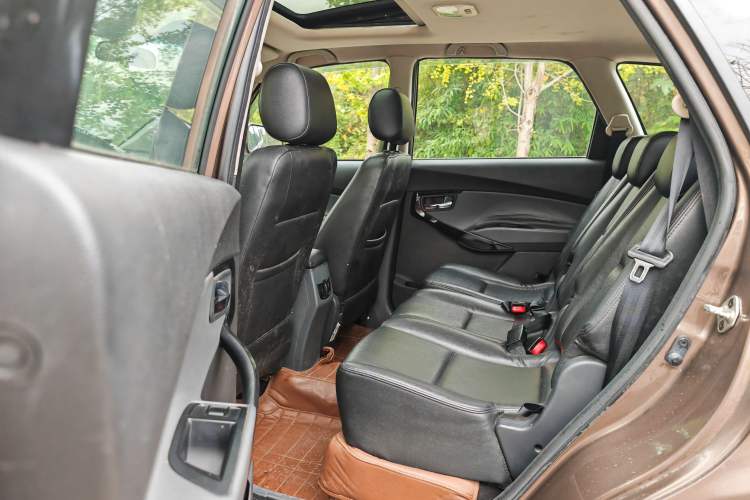 Used JAC Refine M2 2013 1.8L Manual Luxury Smart Model 5 Seats Left Rear Seat