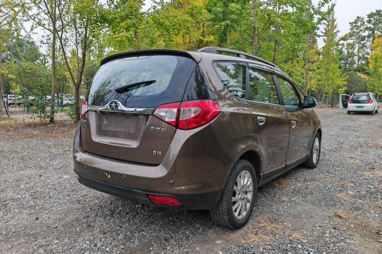Used JAC Refine M2 2013 1.8L Manual Luxury Smart Model 5 Seats Rear Right 45 Deg
