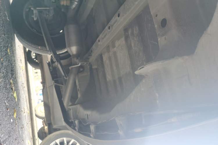 Used JAC Refine M3 2022 PLUS Standard Model 1.5T Chassis Rear