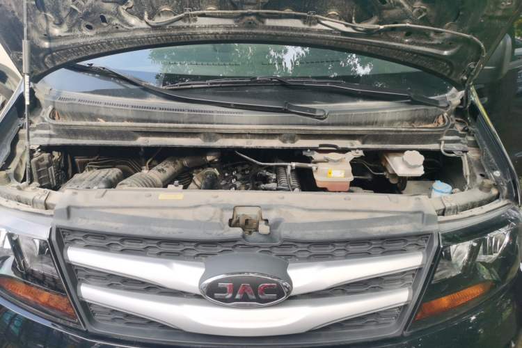Used JAC Refine M3 2022 PLUS Standard Model 1.5T Engine Bay